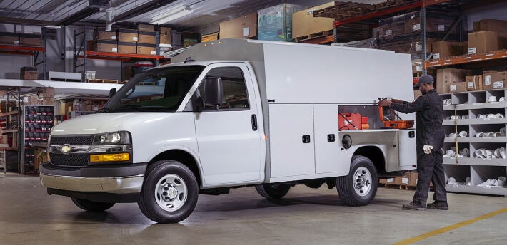 2025 Chevy Express Cutaway
